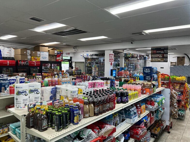 8506 Mesa Dr, Houston, TX à vendre - Photo du bâtiment - Image 3 de 5