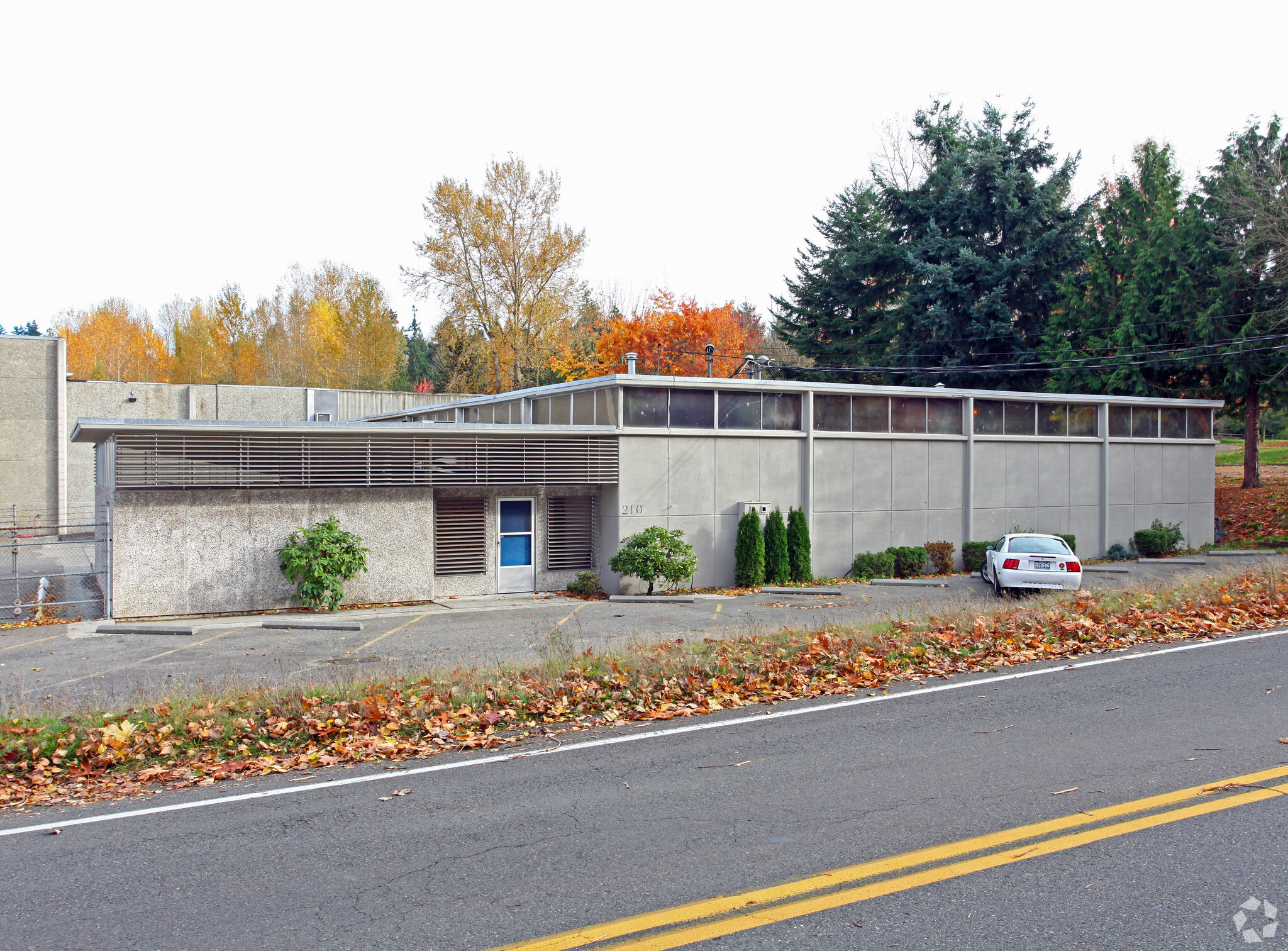 210 8th St S, Kirkland, WA for sale Primary Photo- Image 1 of 1