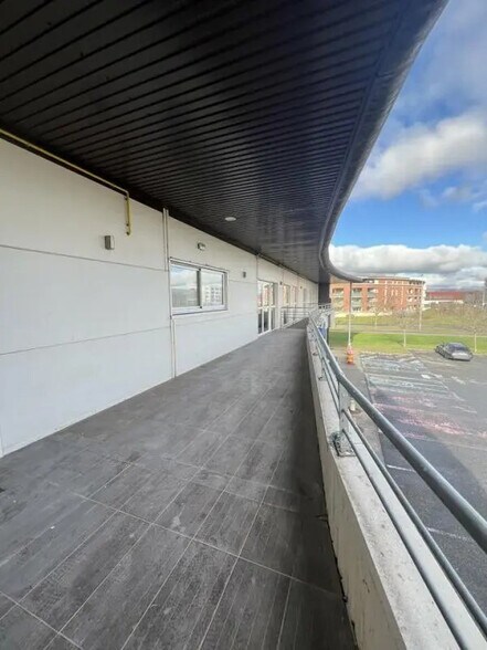 4 Avenue André-Marie Ampère, Colomiers à louer - Photo du bâtiment - Image 2 de 5
