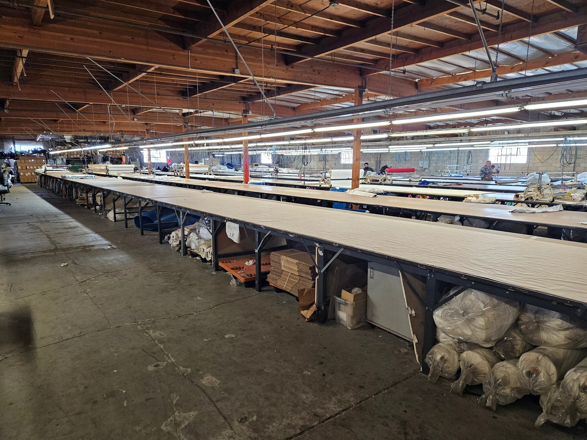 2485 E Vernon Ave, Vernon, CA for lease Interior Photo- Image 1 of 4