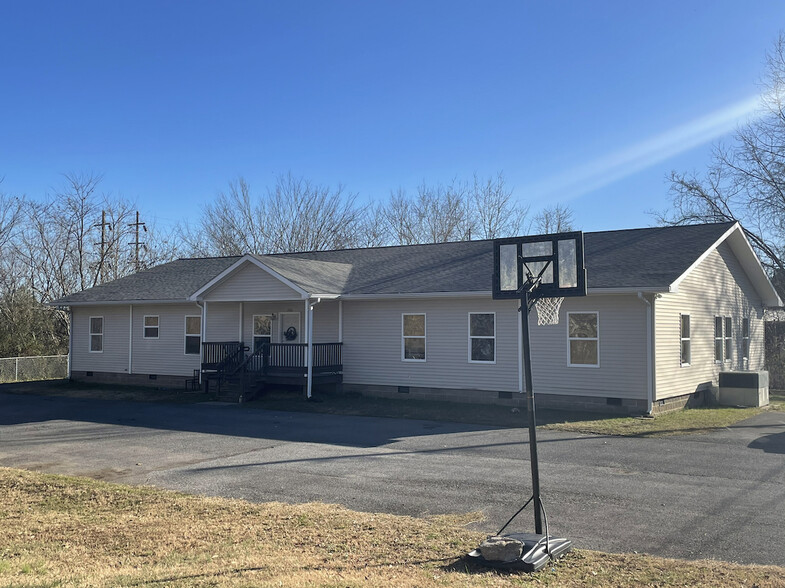 206 Back St, Murray, KY for sale - Primary Photo - Image 1 of 9