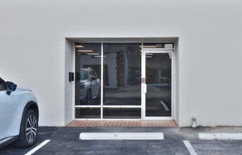 4901 Milwee St, Houston, TX for lease Interior Photo- Image 1 of 6