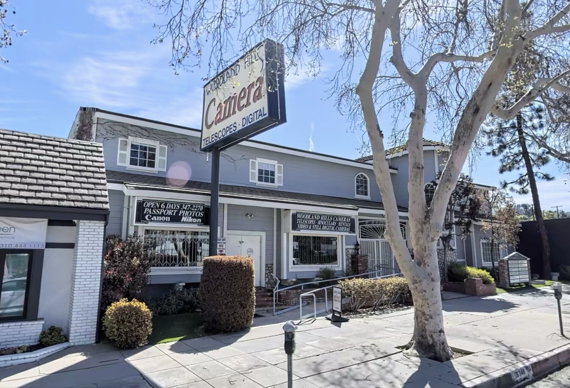 5348 Topanga Canyon Blvd, Woodland Hills, CA à louer Photo du bâtiment- Image 1 de 8