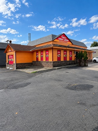 Plus de détails pour 401 W Dominick St, Rome, NY - Commerce de détail à vendre