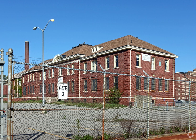 1151 Taylor St, Detroit, MI à louer - Photo du bâtiment - Image 1 de 3