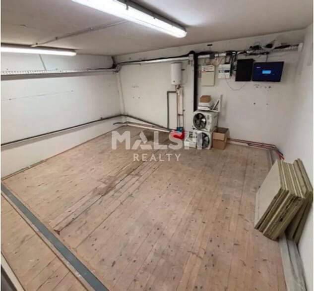 Bureau dans Villefontaine à louer - Photo intérieure - Image 3 de 6