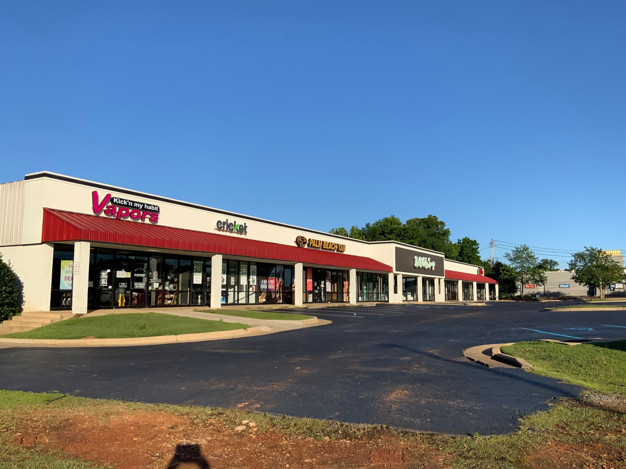 928 US Hwy 72 E, Athens, AL à louer Photo du bâtiment- Image 1 de 5