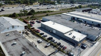 Plus de détails pour 1220 NW 23rd Ave, Fort Lauderdale, FL - Industriel à louer