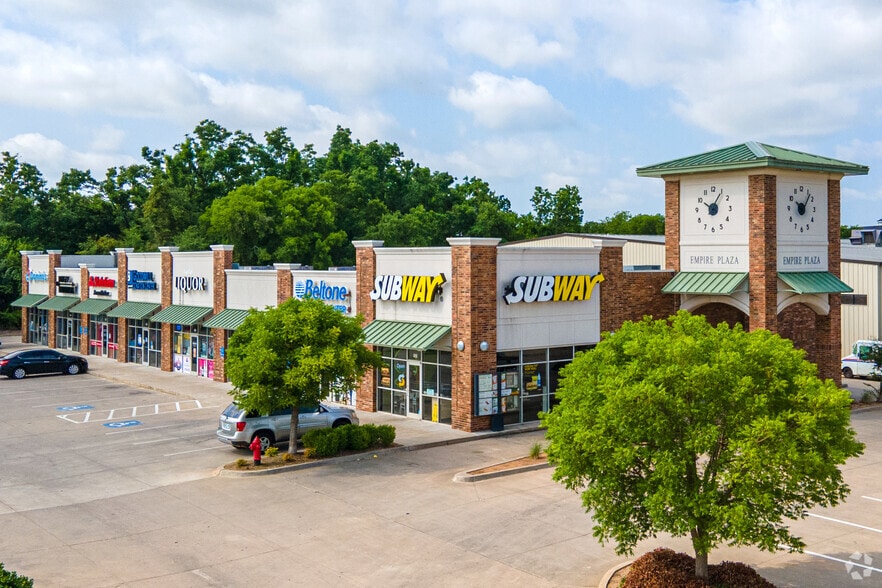 3050 N Classen Blvd, Norman, OK for lease - Primary Photo - Image 2 of 7