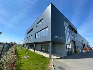 Plus de détails pour Bureau, Local d'activités à louer