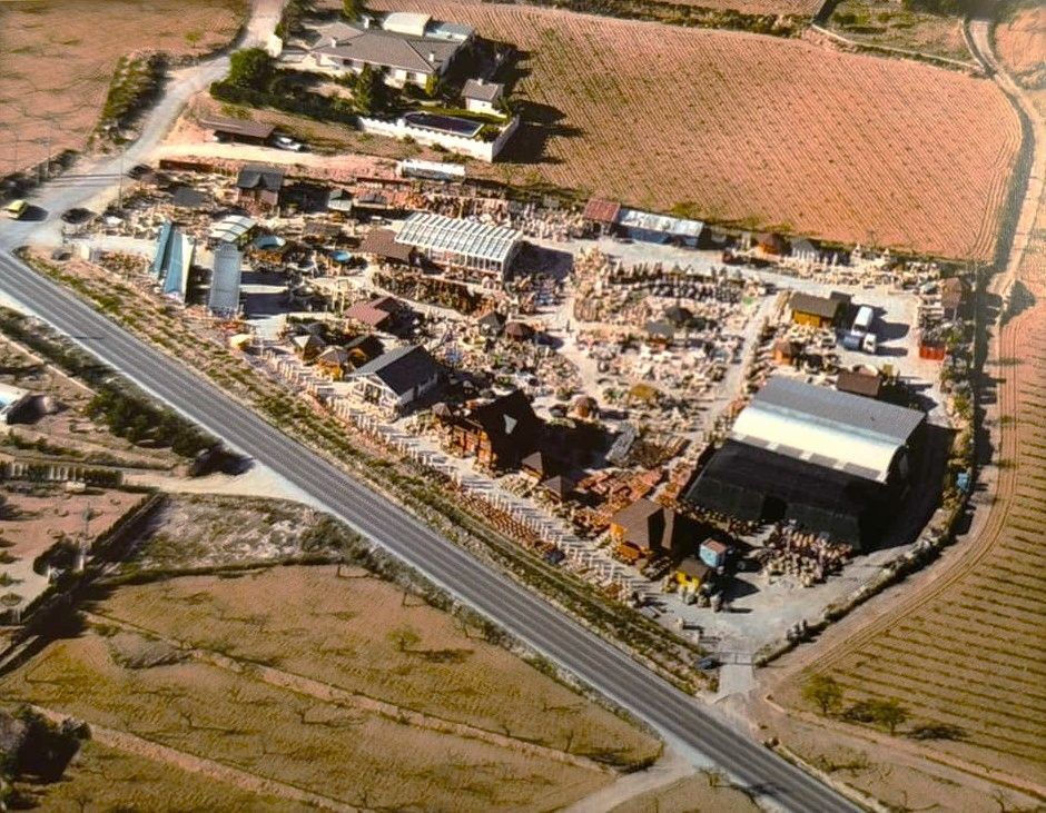 Commerce de détail dans Algueña à vendre Photo du bâtiment- Image 1 de 32