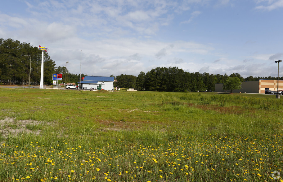 1072 NC Hwy 20, Saint Pauls, NC à vendre - Photo principale - Image 1 de 1