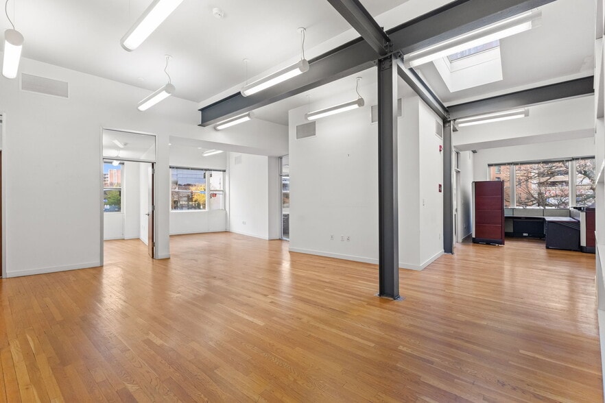 953 Washington Blvd, Stamford, CT à louer - Photo intérieure - Image 3 de 15