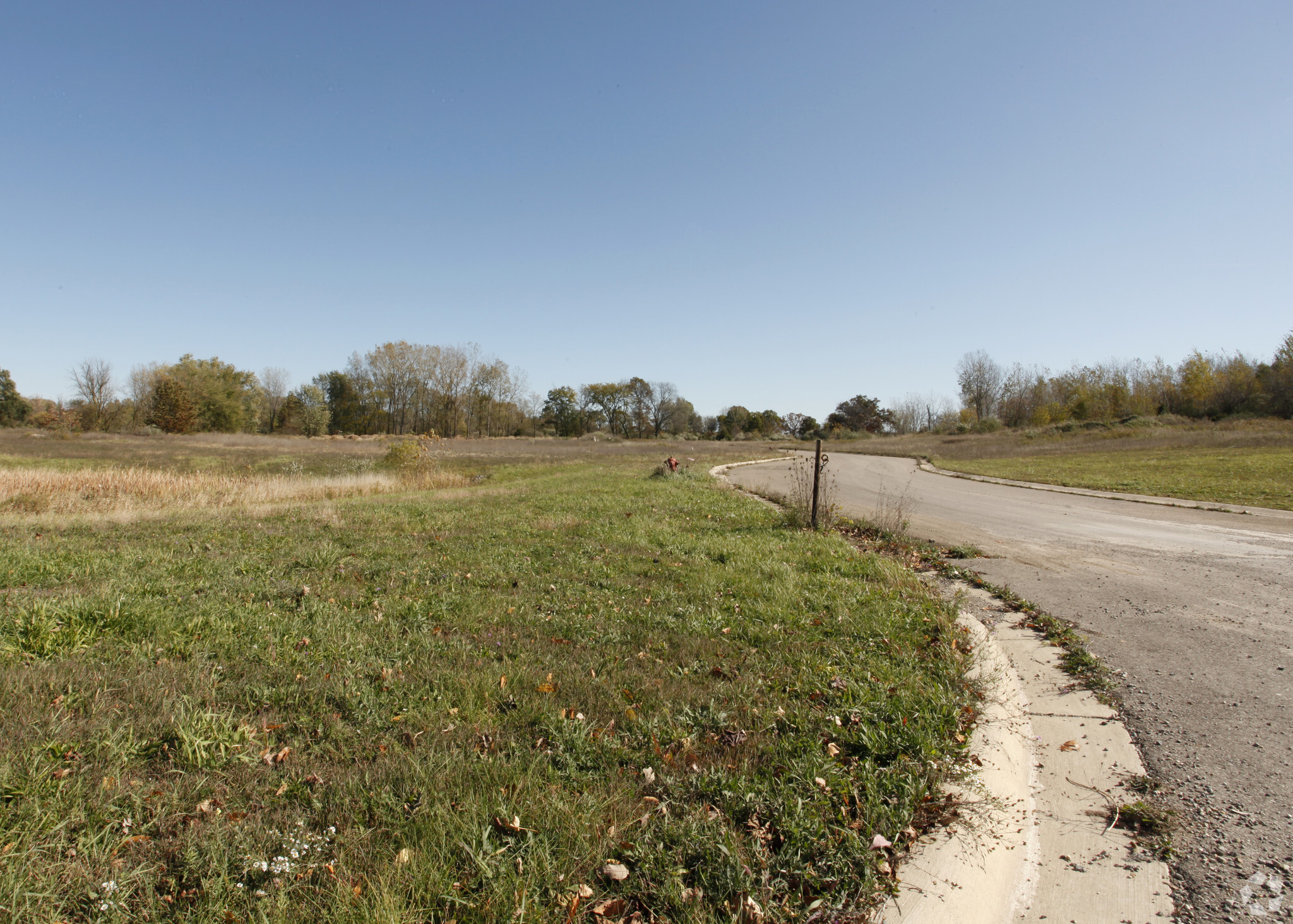 Ten Mile & Dixboro Rd, South Lyon, MI for sale Building Photo- Image 1 of 2