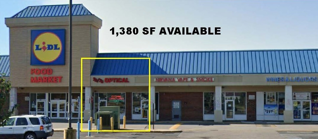 800 Montauk Hwy, Shirley, NY for lease Primary Photo- Image 1 of 8