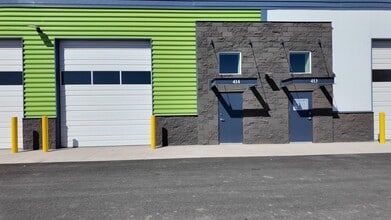 7915 Glen Harbor Blvd, Glendale, AZ for lease - Commercial Listing Video 