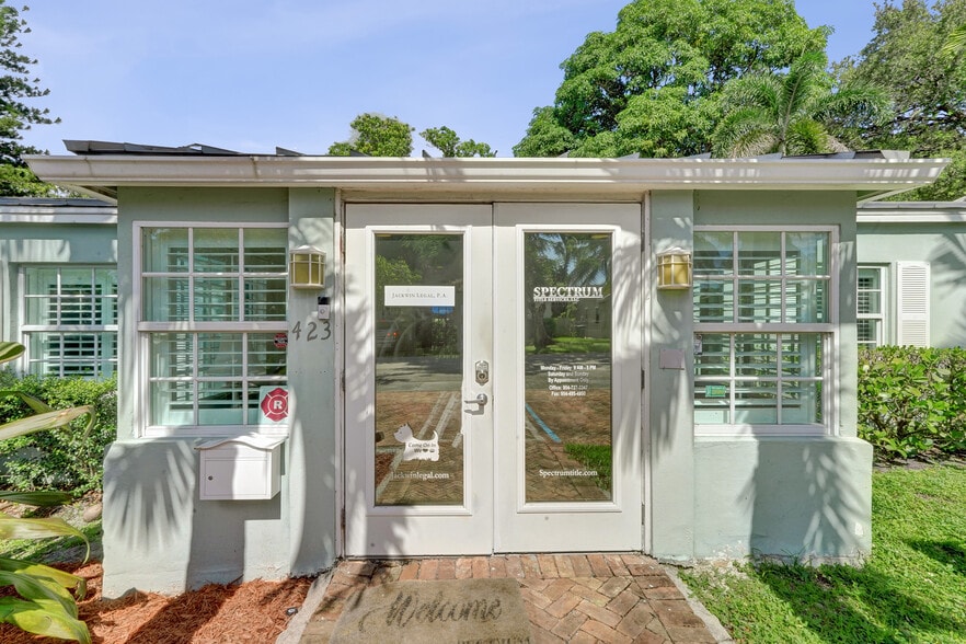 423 SE 19th St, Fort Lauderdale, FL for sale - Building Photo - Image 2 of 36