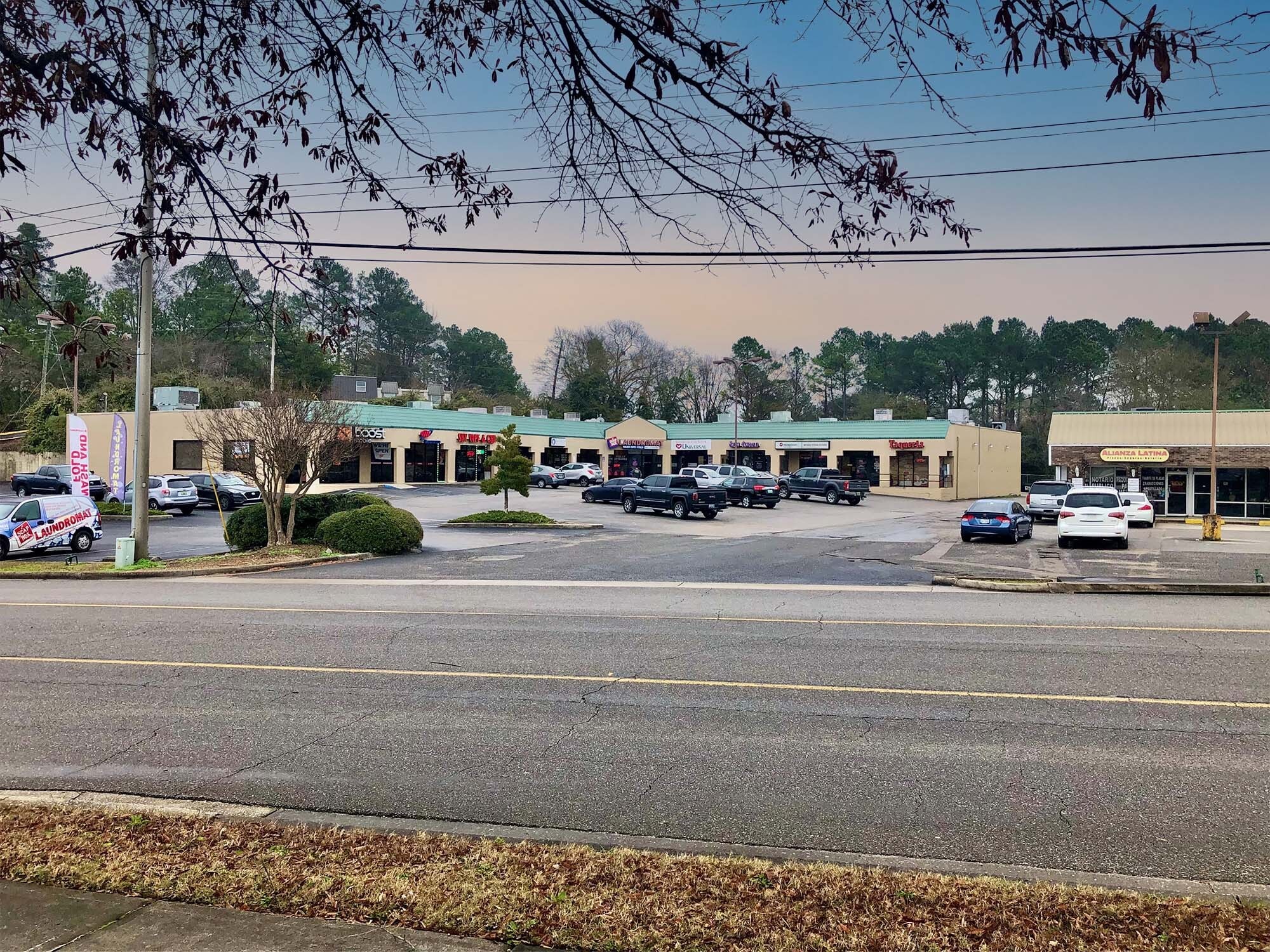 3133 Lorna Rd, Birmingham, AL for lease Primary Photo- Image 1 of 6