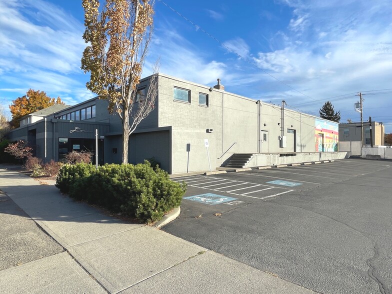 202 E Mission Ave, Spokane, WA for sale - Building Photo - Image 1 of 6