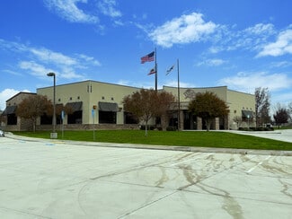 Plus de détails pour 19466 Flightpath Way, Bakersfield, CA - Local d'activités à louer