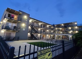 More details for 1960 Dallas St, Aurora, CO - Multifamily for Sale