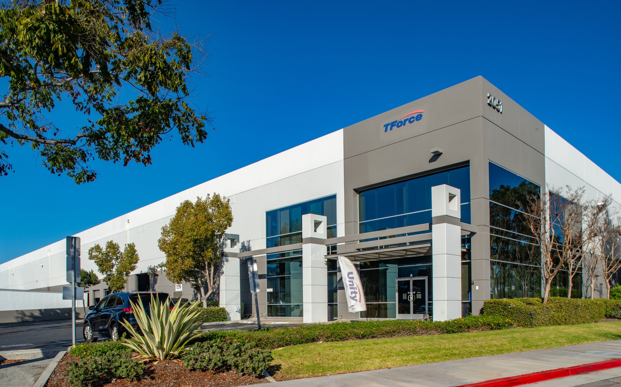 2051 Raymer Ave, Fullerton, CA for lease Primary Photo- Image 1 of 9