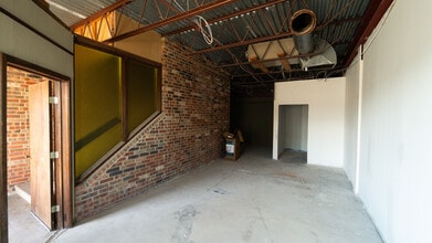 3900 E Harry St, Wichita, KS for lease Building Photo- Image 2 of 7