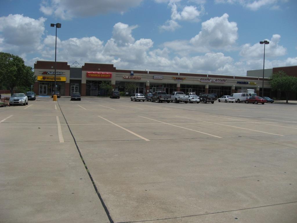 1450 W Pleasant Run Rd, Lancaster, TX à louer Photo du bâtiment- Image 1 de 2