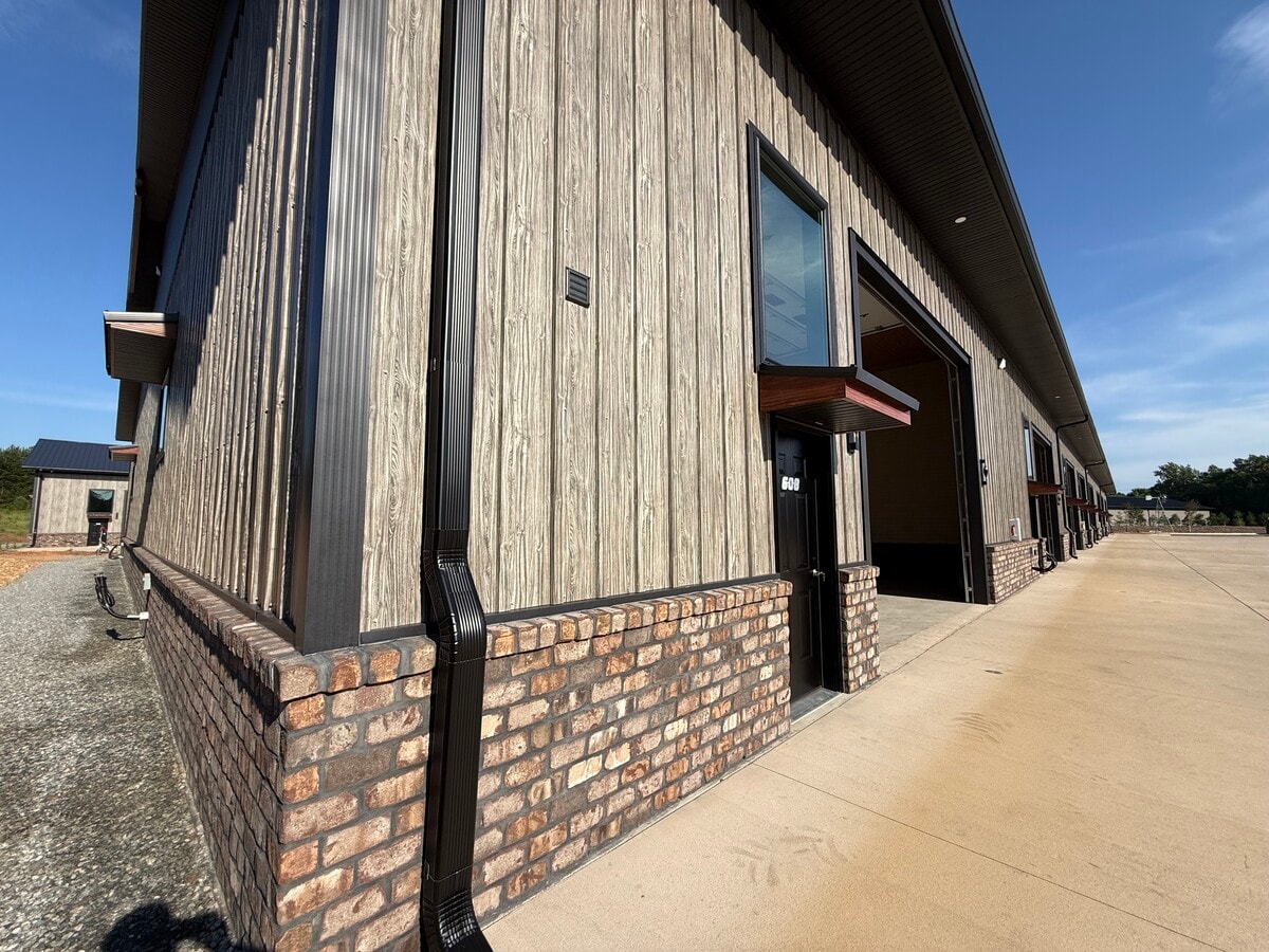 144 McCrary Rd, Mooresville, NC 28117 - Unit 608 - - Interior Photo - Image 1 of 3
