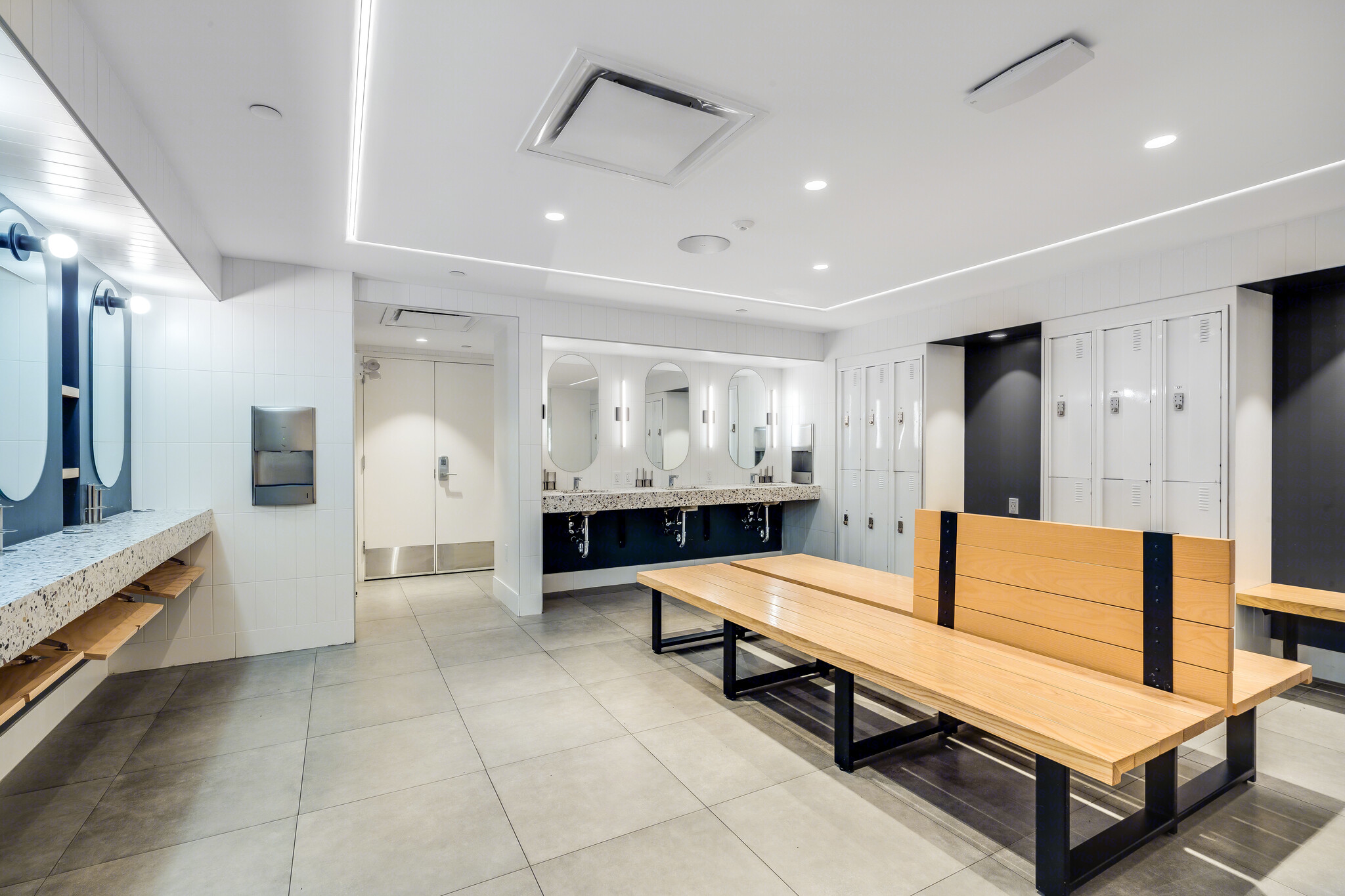 49 W 23rd St, New York, NY for lease Interior Photo- Image 1 of 3