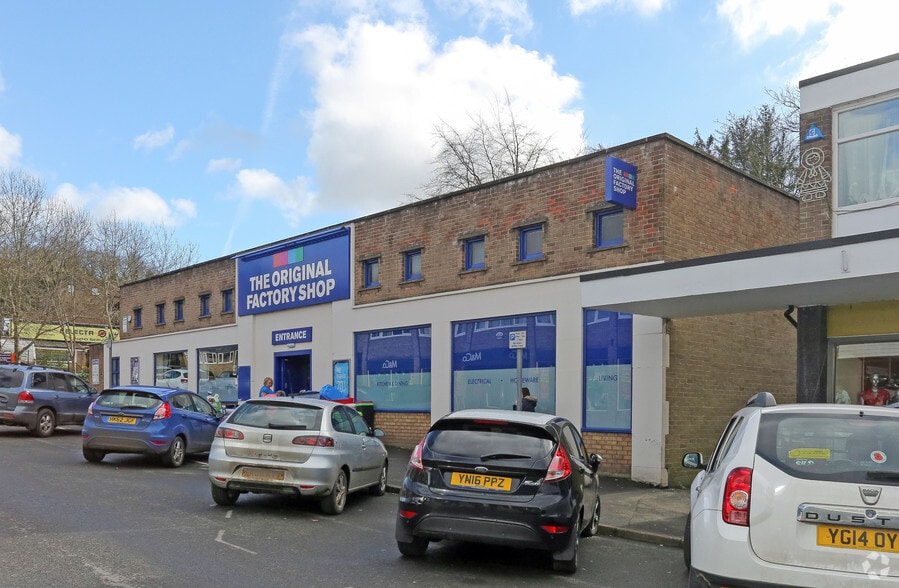 26 Firs Para, Matlock for lease - Building Photo - Image 2 of 2