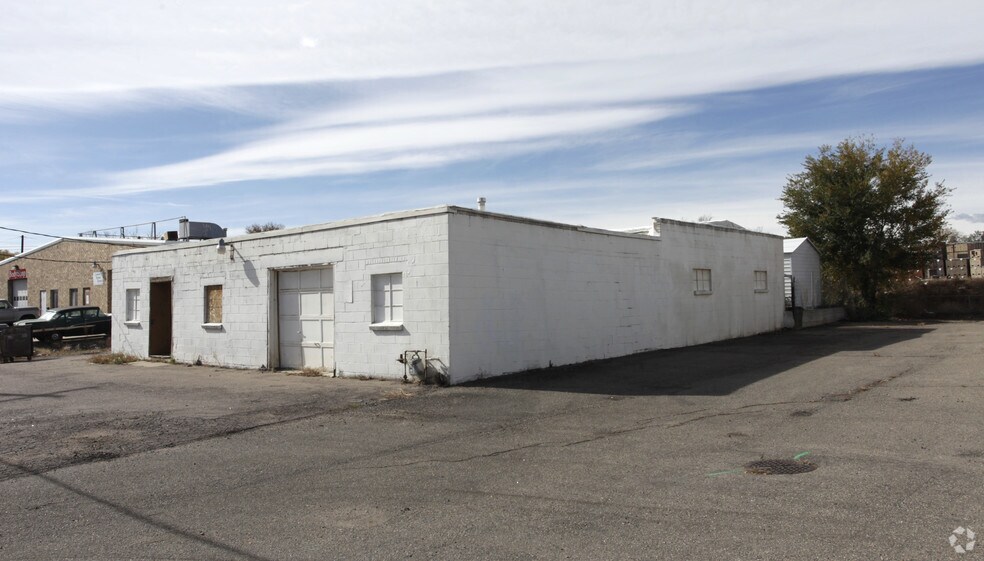 1317 Harlan St, Denver, CO à vendre - Photo du bâtiment - Image 2 de 3