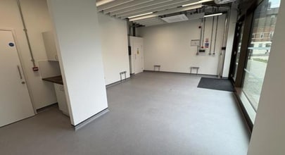 142 Thessaly Rd, London for lease Interior Photo- Image 1 of 3