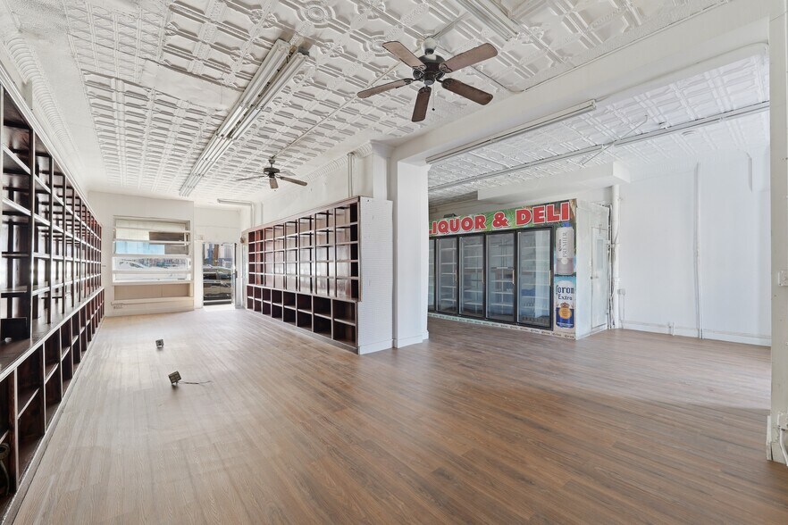 153 Sterling Ave, Jersey City, NJ à louer - Photo du bâtiment - Image 2 de 20