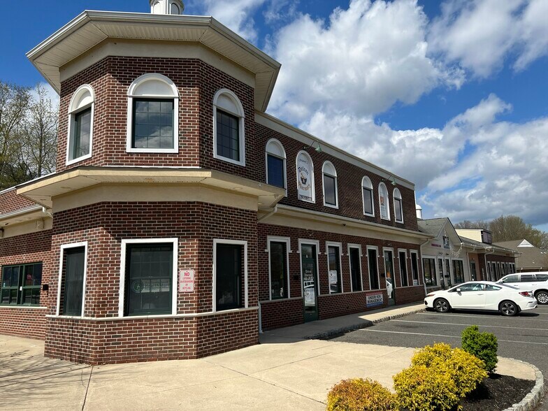 80-88 Hartford Rd, Moorestown, NJ à vendre - Photo du bâtiment - Image 2 de 4