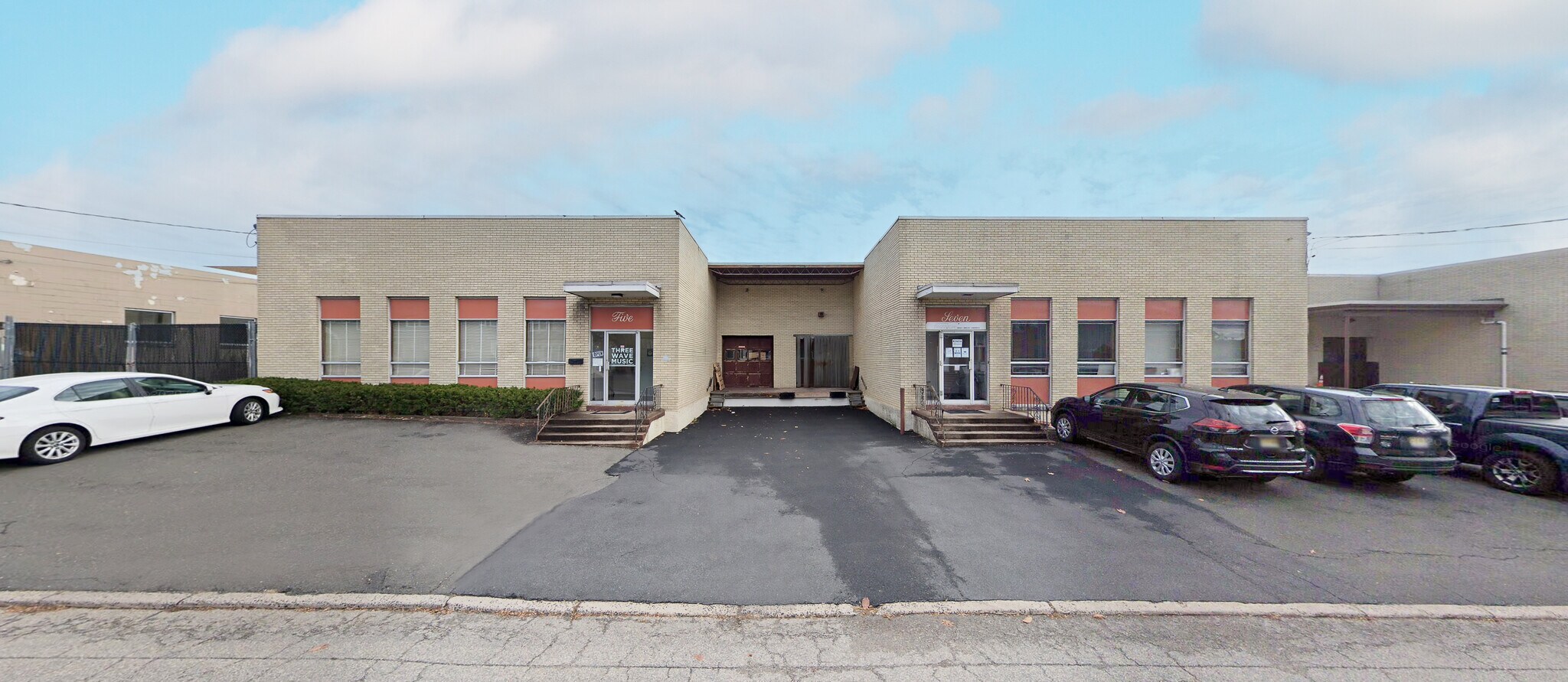 5-7 Valley St, Hawthorne, NJ à vendre Photo du bâtiment- Image 1 de 7