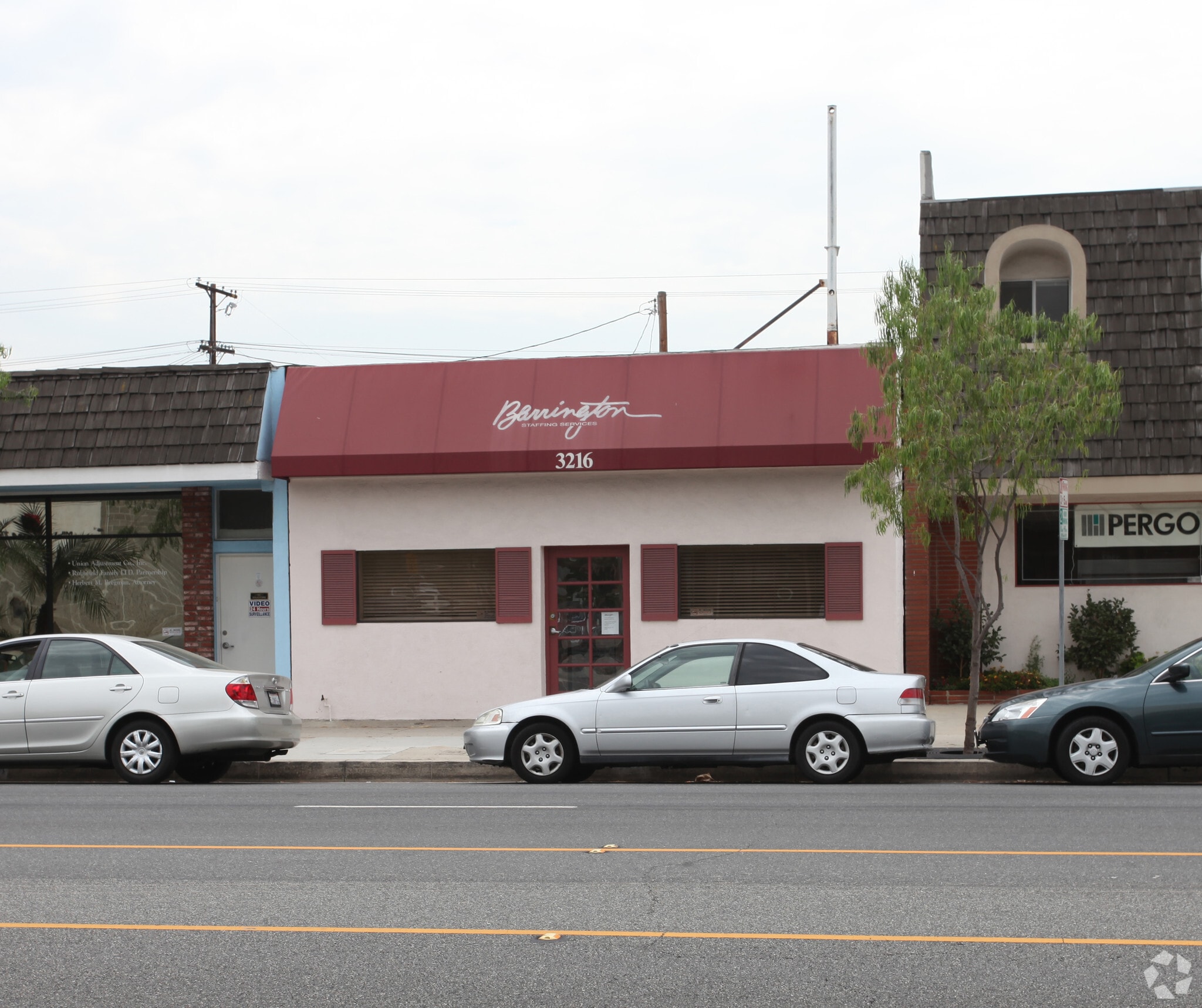 3216 W Burbank Blvd, Burbank, CA for sale Primary Photo- Image 1 of 26