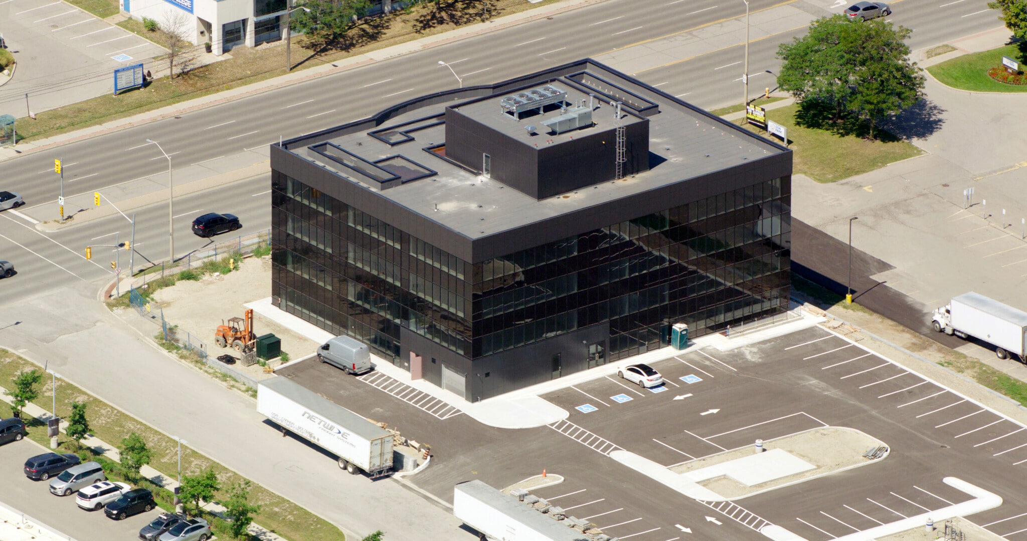 2225 Markham Rd, Toronto, ON à vendre Photo principale- Image 1 de 10