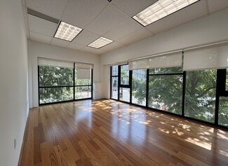 More details for 400 Bedford Ave, Brooklyn, NY - Office for Lease