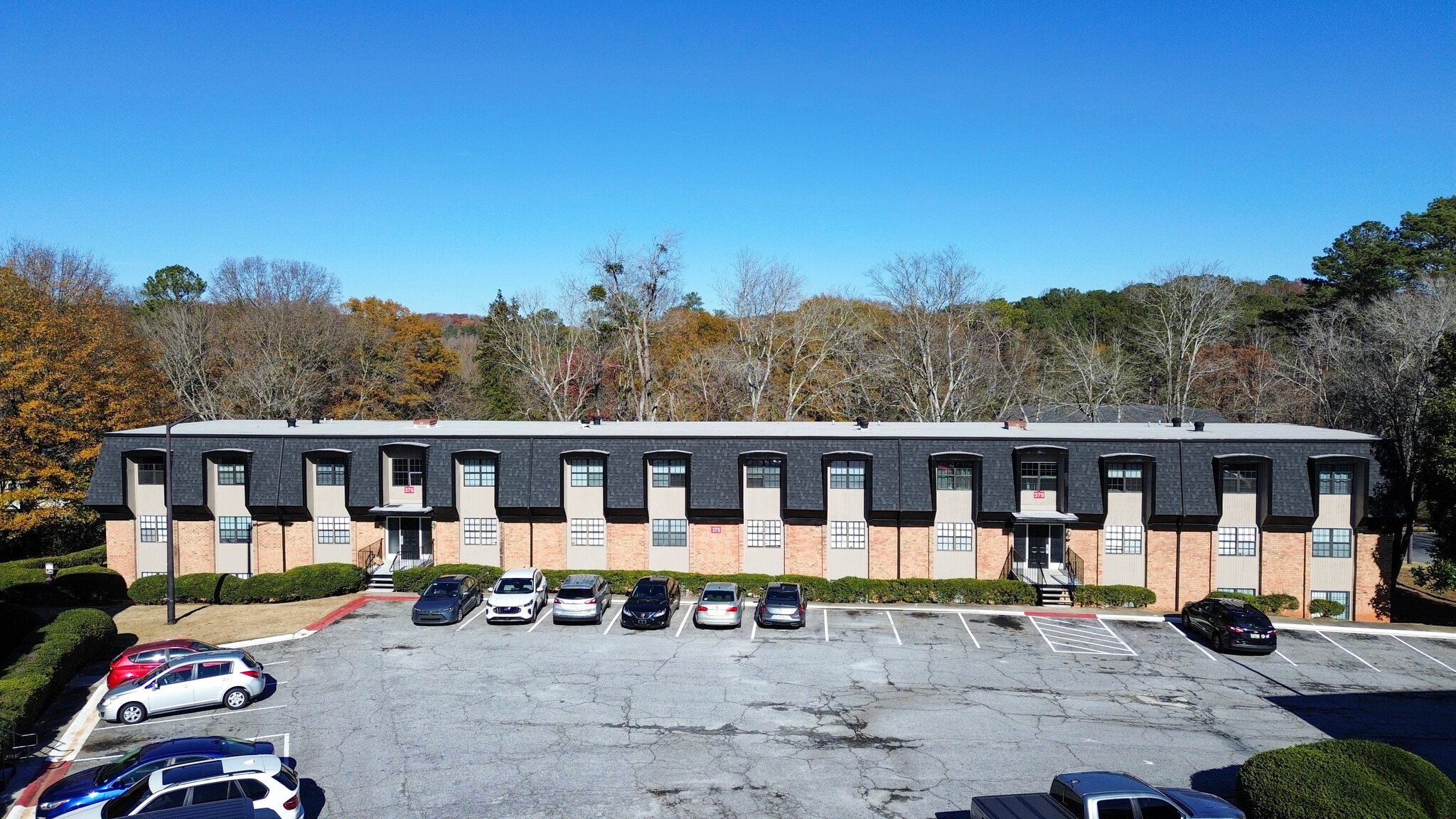 375 Winding River Dr, Atlanta, GA for sale Primary Photo- Image 1 of 21