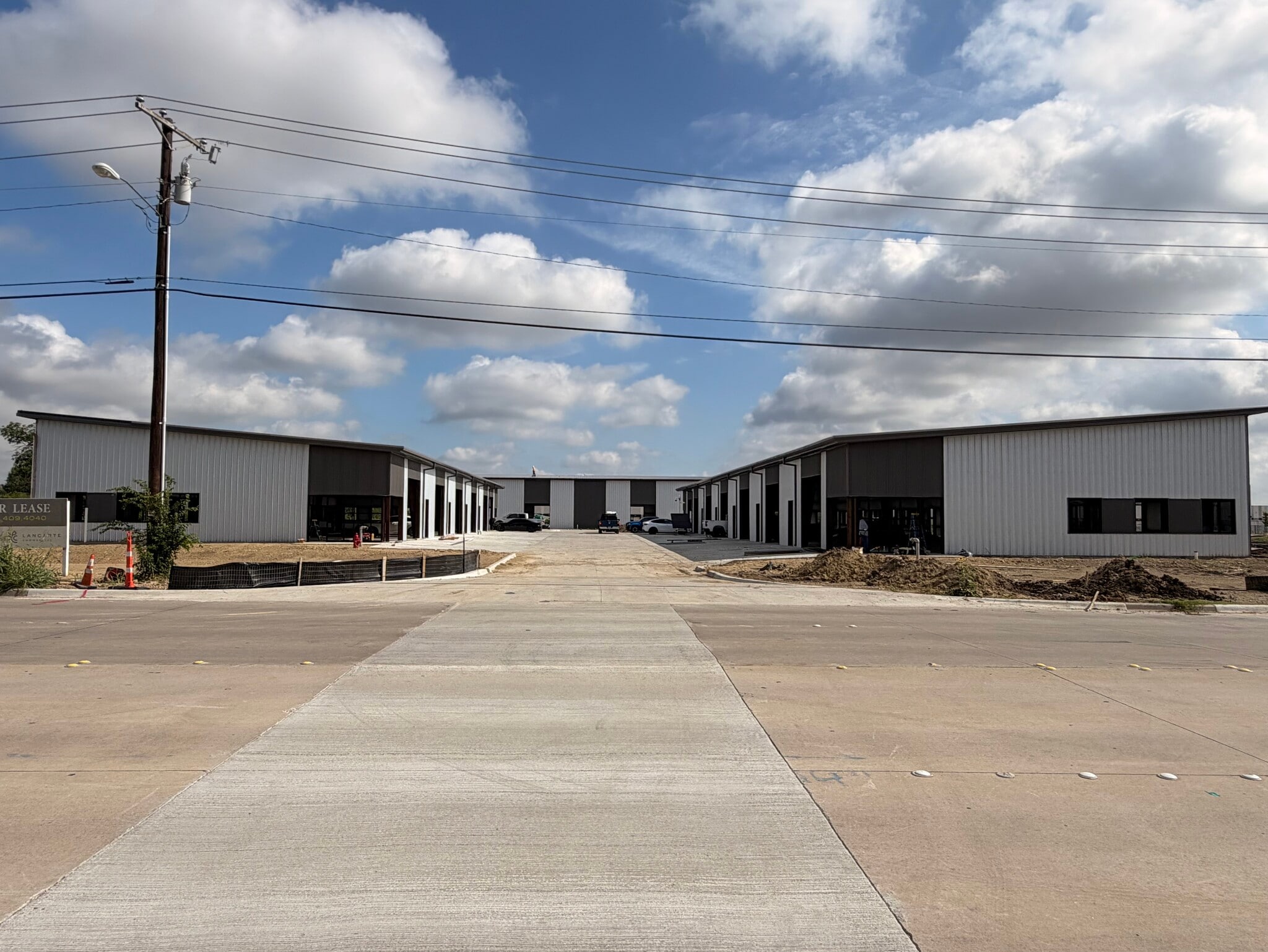 4205 Glenview Dr, Haltom City, TX for lease Building Photo- Image 1 of 8
