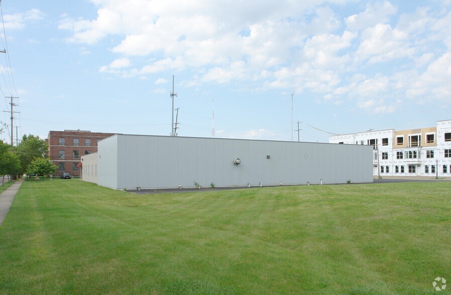 909 Michigan Ave, Columbus, OH à vendre - Photo du bâtiment - Image 3 de 4