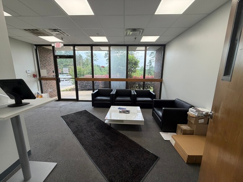 5300 Jefferson Pky, Pine Bluff, AR for lease - Interior Photo - Image 2 of 6