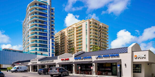 More details for 17600-17634 Collins Ave, Sunny Isles Beach, FL - Retail for Lease