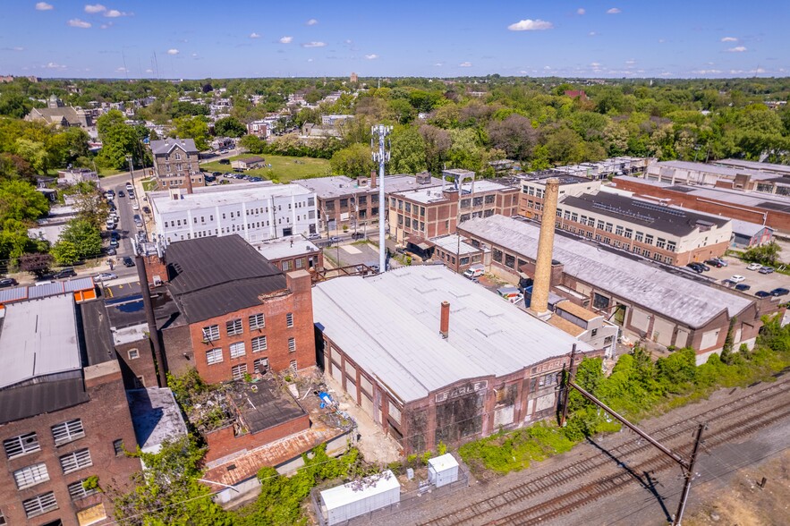 4707 N Stenton Ave, Philadelphia, PA for sale - Building Photo - Image 1 of 1