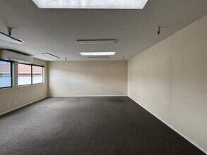 1020-1040 Clinton St, Napa, CA for lease Interior Photo- Image 1 of 3