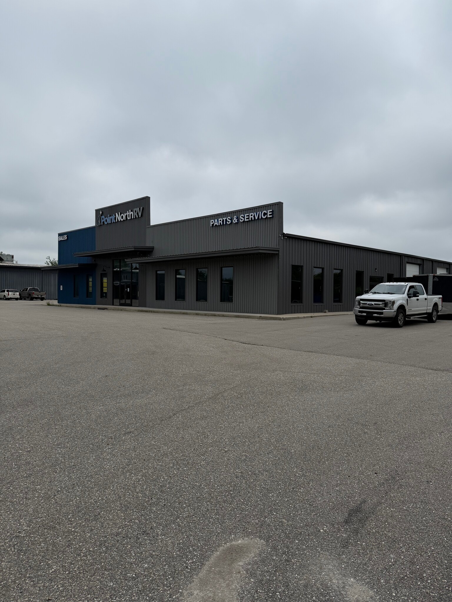 3389 W US Highway 10, Ludington, MI for lease Primary Photo- Image 1 of 8