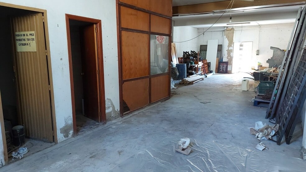 Retail in El Ejido, Almería for lease - Building Photo - Image 3 of 4