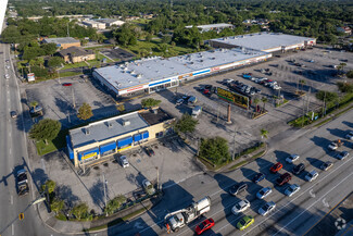 Plus de détails pour 160 N US Highway 17 92, Longwood, FL - Vente au détail, Industriel à louer