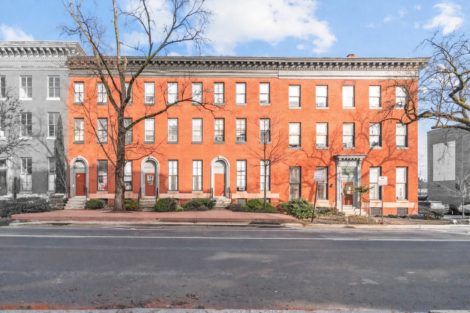 2301 Maryland Ave, Baltimore, MD à vendre Photo principale- Image 1 de 75